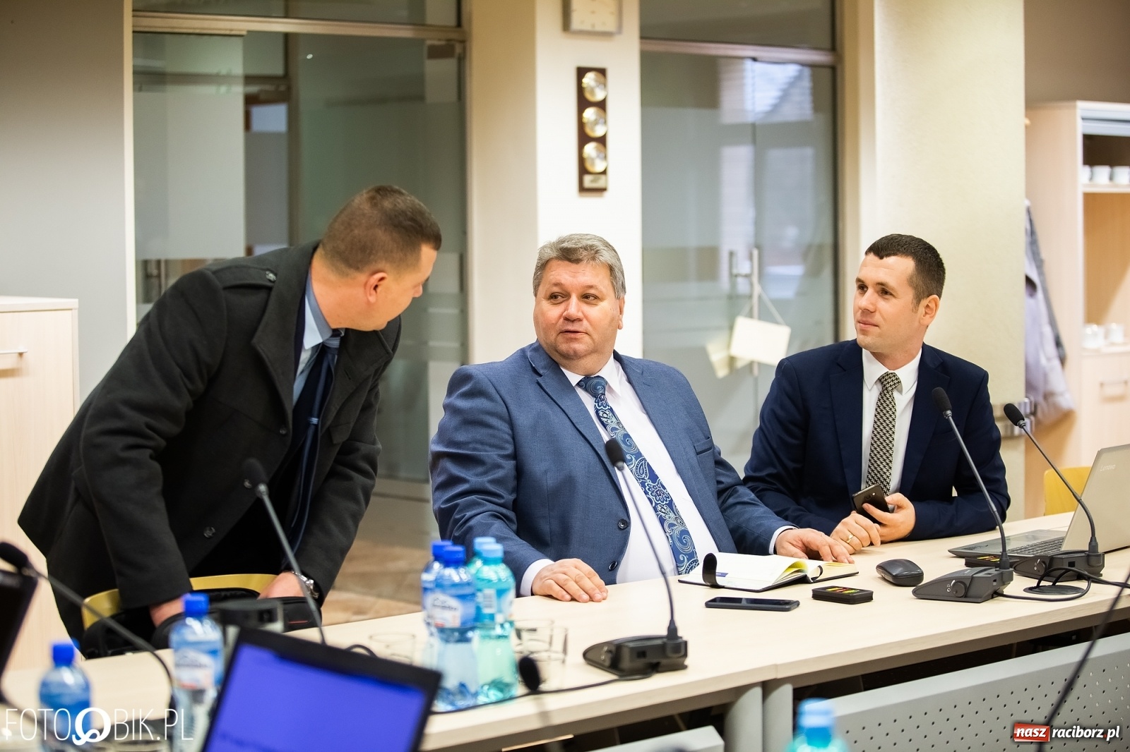 Zdjęcie w galerii na portalu naszraciborz.pl: Powiatowa oświata z głodowym budżetem. Czy wystarczy na pensje?  wiadomości z regionu