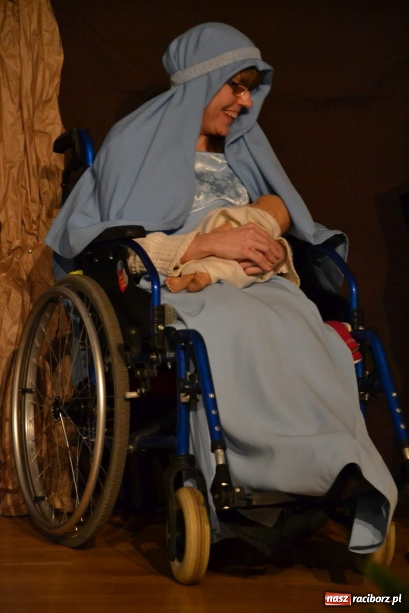 Zdjęcie w galerii na portalu naszraciborz.pl: Stowarzyszenie DOM świąteczne na zamku [FOTO i WIDEO] wiadomości z regionu