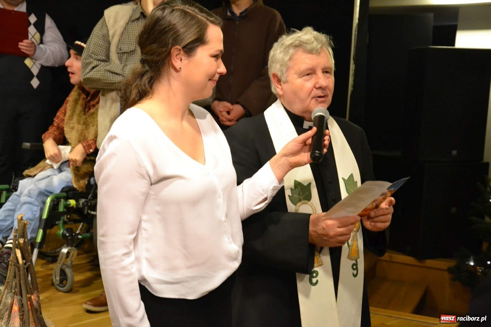 Zdjęcie w galerii na portalu naszraciborz.pl: Stowarzyszenie DOM świąteczne na zamku [FOTO i WIDEO] wiadomości z regionu