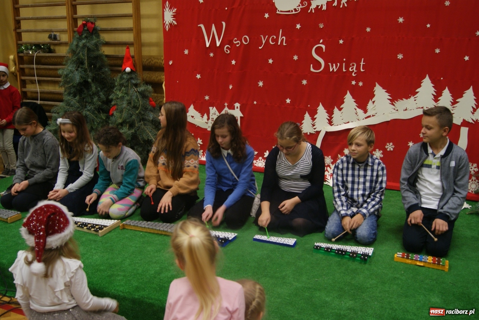 Zdjęcie w galerii na portalu naszraciborz.pl: Akcja Razem na święta w Studziennej wiadomości z regionu
