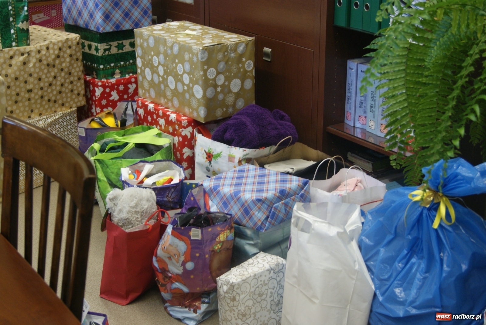 Zdjęcie w galerii na portalu naszraciborz.pl: Akcja Razem na święta w Studziennej wiadomości z regionu