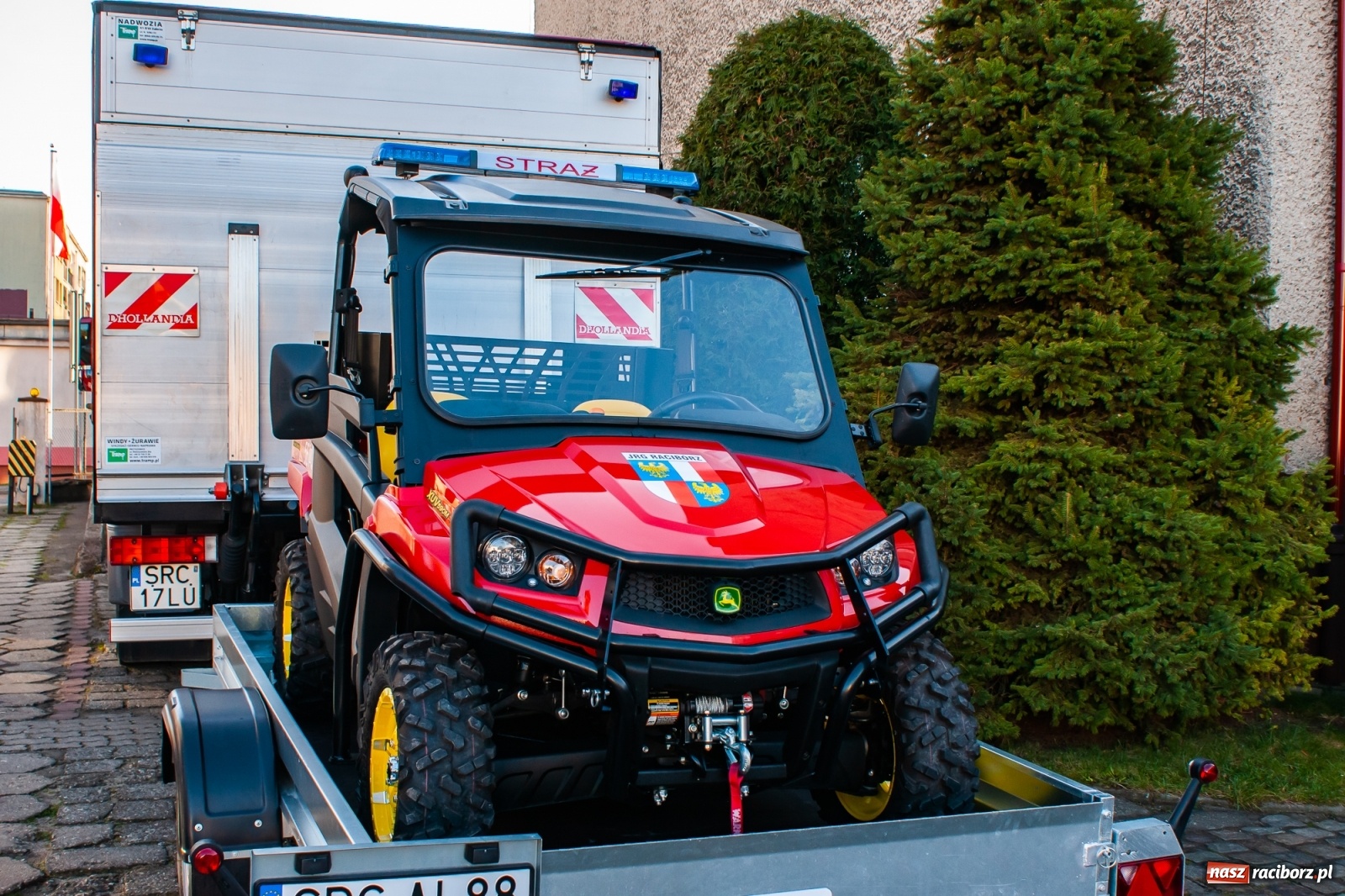 Zdjęcie w galerii na portalu naszraciborz.pl: Specjalistyczny quad trafił do komendy przy Reymonta [FOTO i WIDEO] wiadomości z regionu