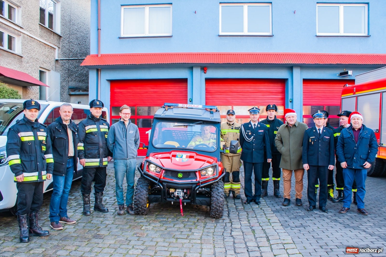 Zdjęcie w galerii na portalu naszraciborz.pl: Specjalistyczny quad trafił do komendy przy Reymonta [FOTO i WIDEO] wiadomości z regionu