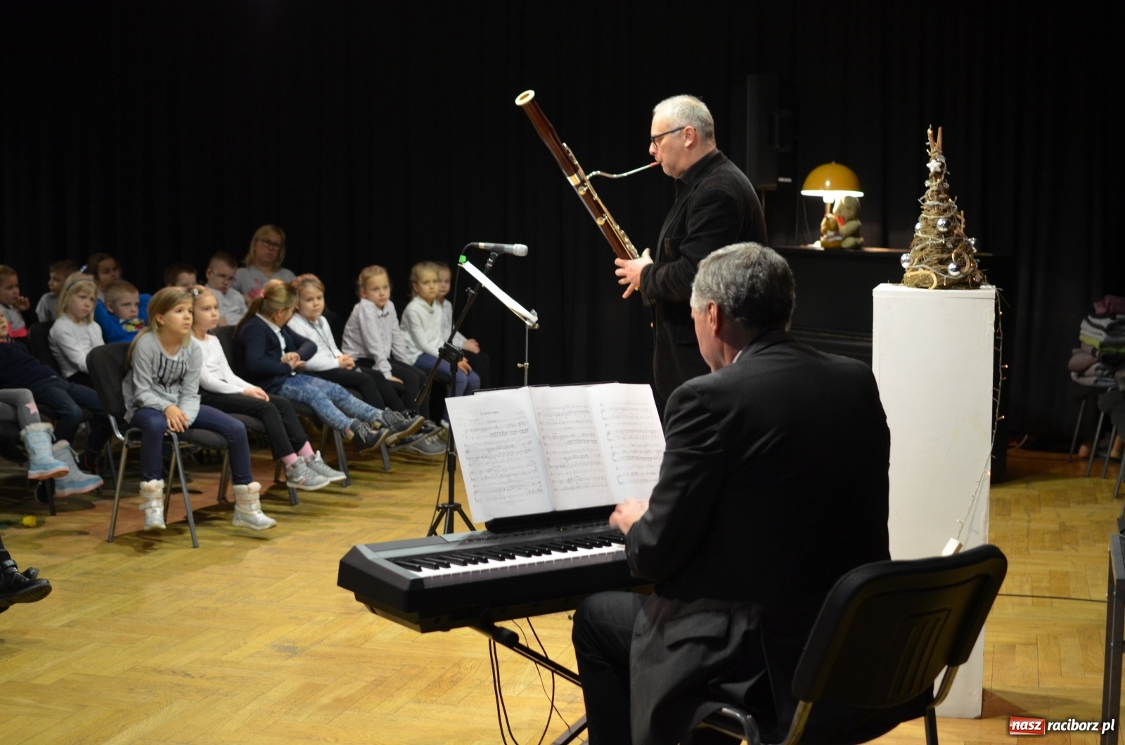 Zdjęcie w galerii na portalu naszraciborz.pl: Ostatni koncert umuzykalniający w 2019 roku. Fagot w roli głównej wiadomości z regionu