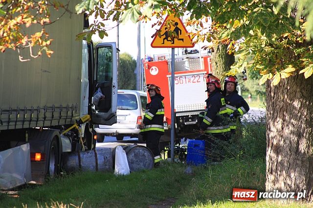 Zdjęcie w galerii na portalu naszraciborz.pl: Przejechał na czerwonym świetle wiadomości z regionu