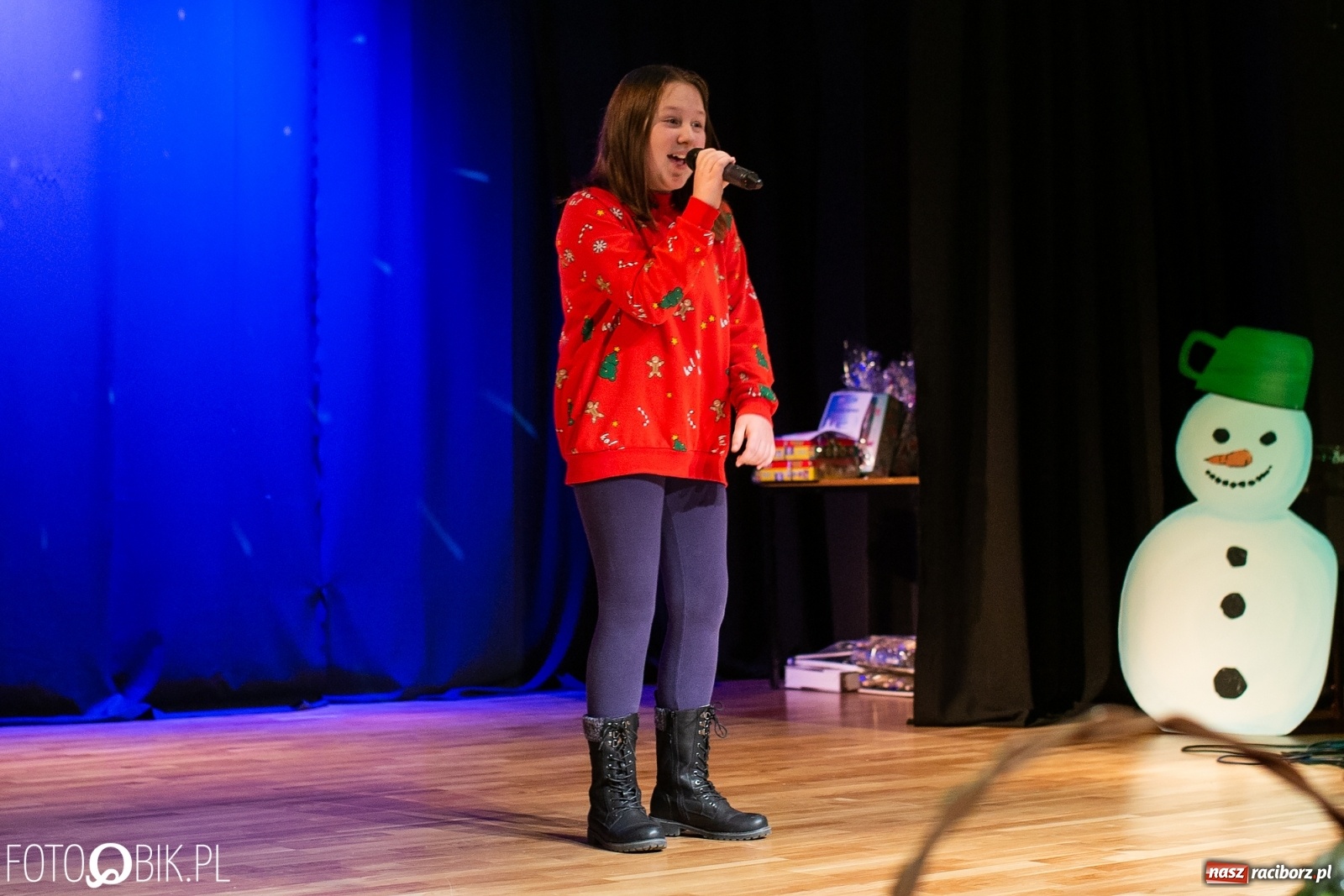 Zdjęcie w galerii na portalu naszraciborz.pl: Podsumowanie Powiatowego Konkursu Plastycznego Bombka wiadomości z regionu