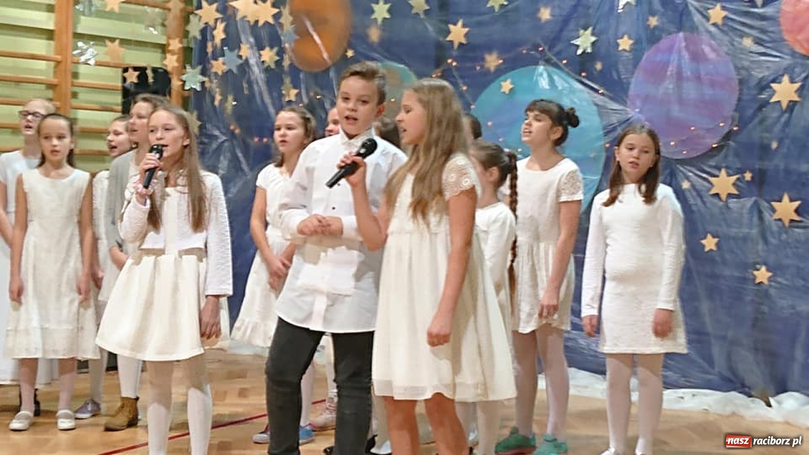 Zdjęcie w galerii na portalu naszraciborz.pl: Brzeskie jasełka z Małym Księciem  wiadomości z regionu