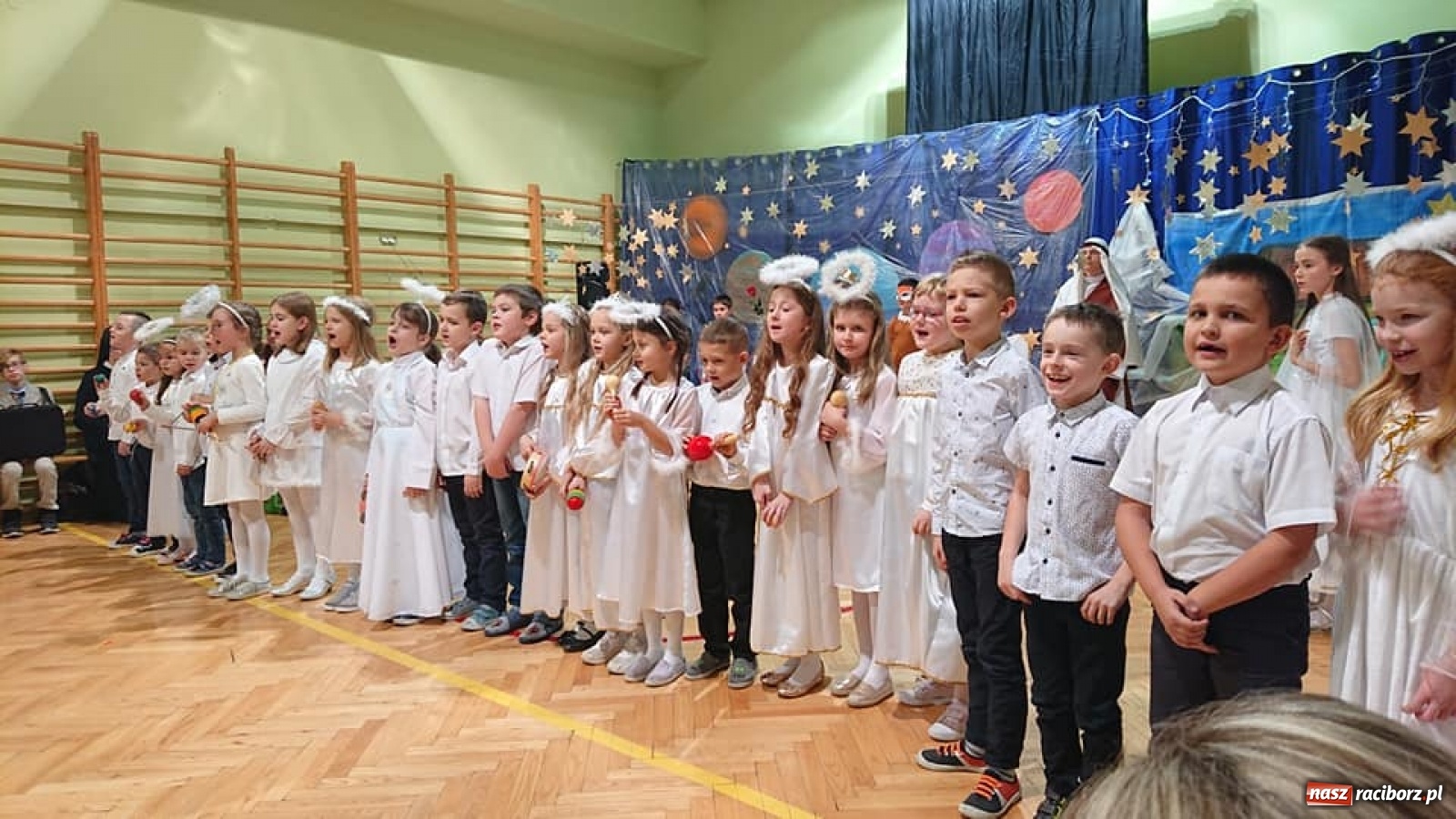 Zdjęcie w galerii na portalu naszraciborz.pl: Brzeskie jasełka z Małym Księciem  wiadomości z regionu