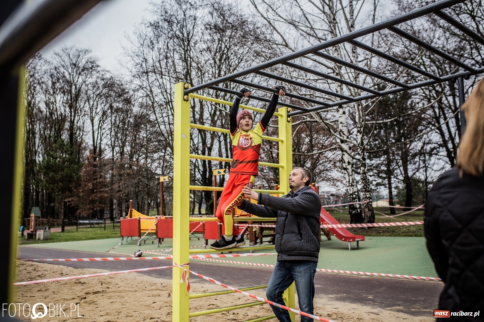 Zdjęcie w galerii na portalu naszraciborz.pl: Bieg przeszkodowy OCR dla dzieci na stadionie miejskim w Raciborzu wiadomości z regionu