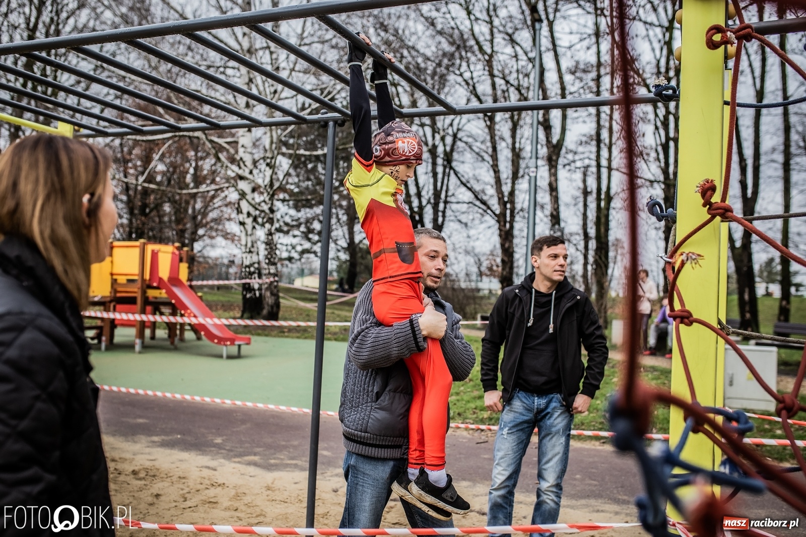 Zdjęcie w galerii na portalu naszraciborz.pl: Bieg przeszkodowy OCR dla dzieci na stadionie miejskim w Raciborzu wiadomości z regionu