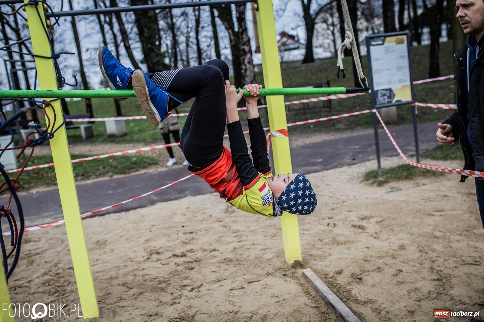 Zdjęcie w galerii na portalu naszraciborz.pl: Bieg przeszkodowy OCR dla dzieci na stadionie miejskim w Raciborzu wiadomości z regionu