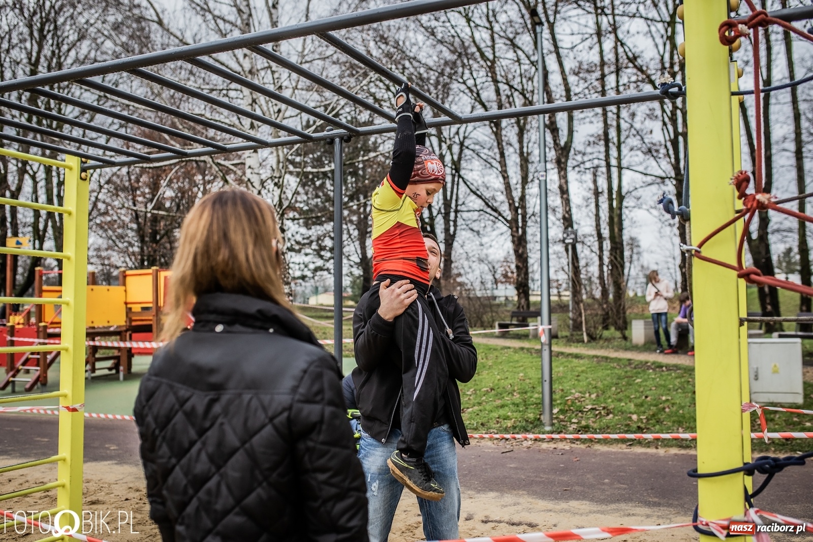 Zdjęcie w galerii na portalu naszraciborz.pl: Bieg przeszkodowy OCR dla dzieci na stadionie miejskim w Raciborzu wiadomości z regionu