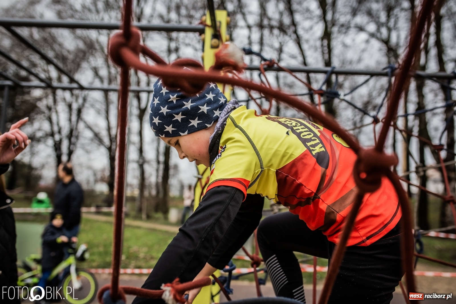 Zdjęcie w galerii na portalu naszraciborz.pl: Bieg przeszkodowy OCR dla dzieci na stadionie miejskim w Raciborzu wiadomości z regionu