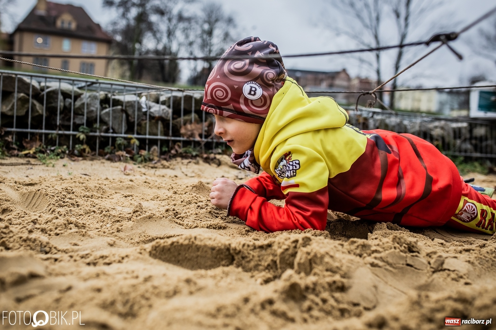 Zdjęcie w galerii na portalu naszraciborz.pl: Bieg przeszkodowy OCR dla dzieci na stadionie miejskim w Raciborzu wiadomości z regionu