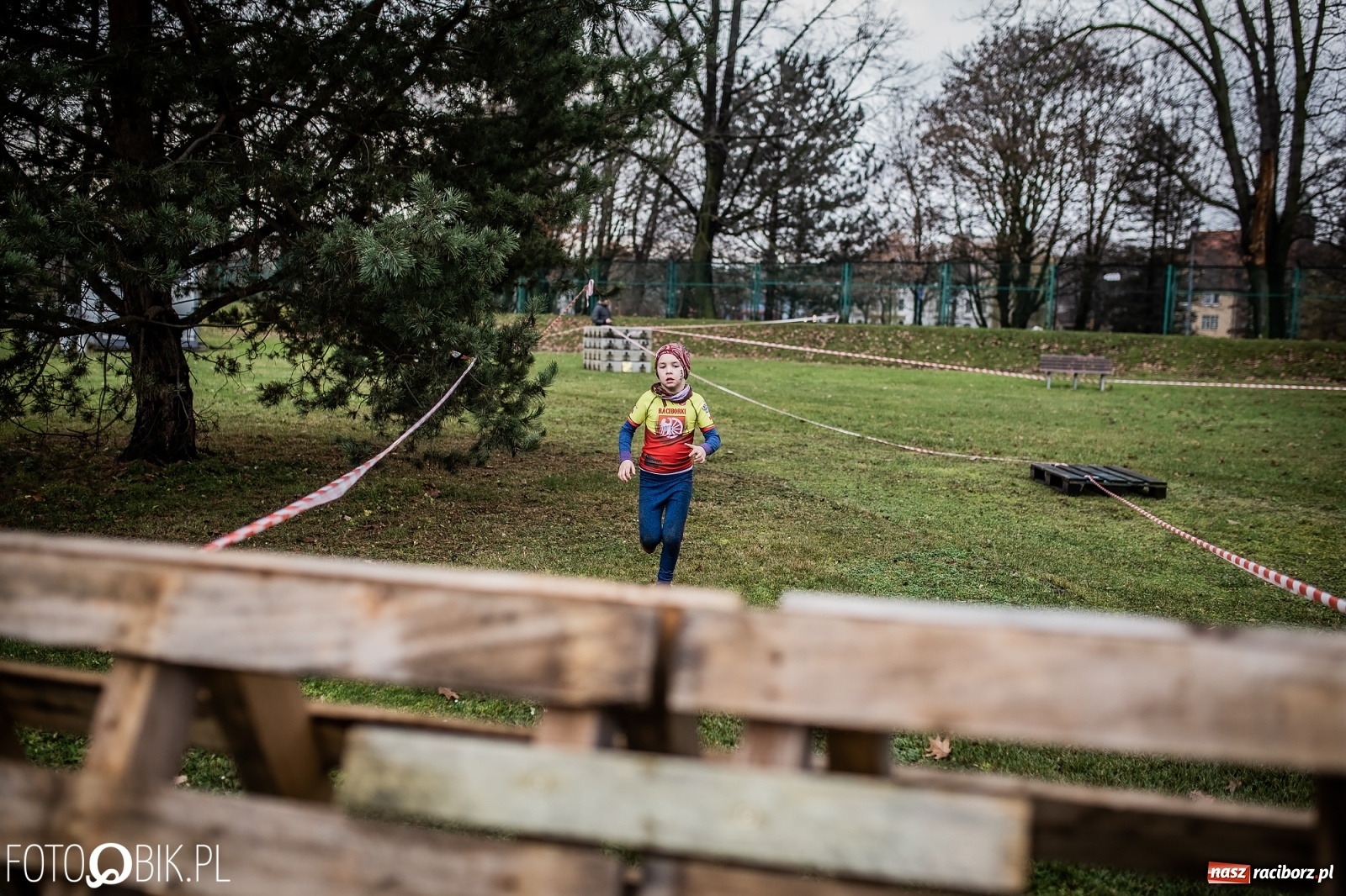 Zdjęcie w galerii na portalu naszraciborz.pl: Bieg przeszkodowy OCR dla dzieci na stadionie miejskim w Raciborzu wiadomości z regionu