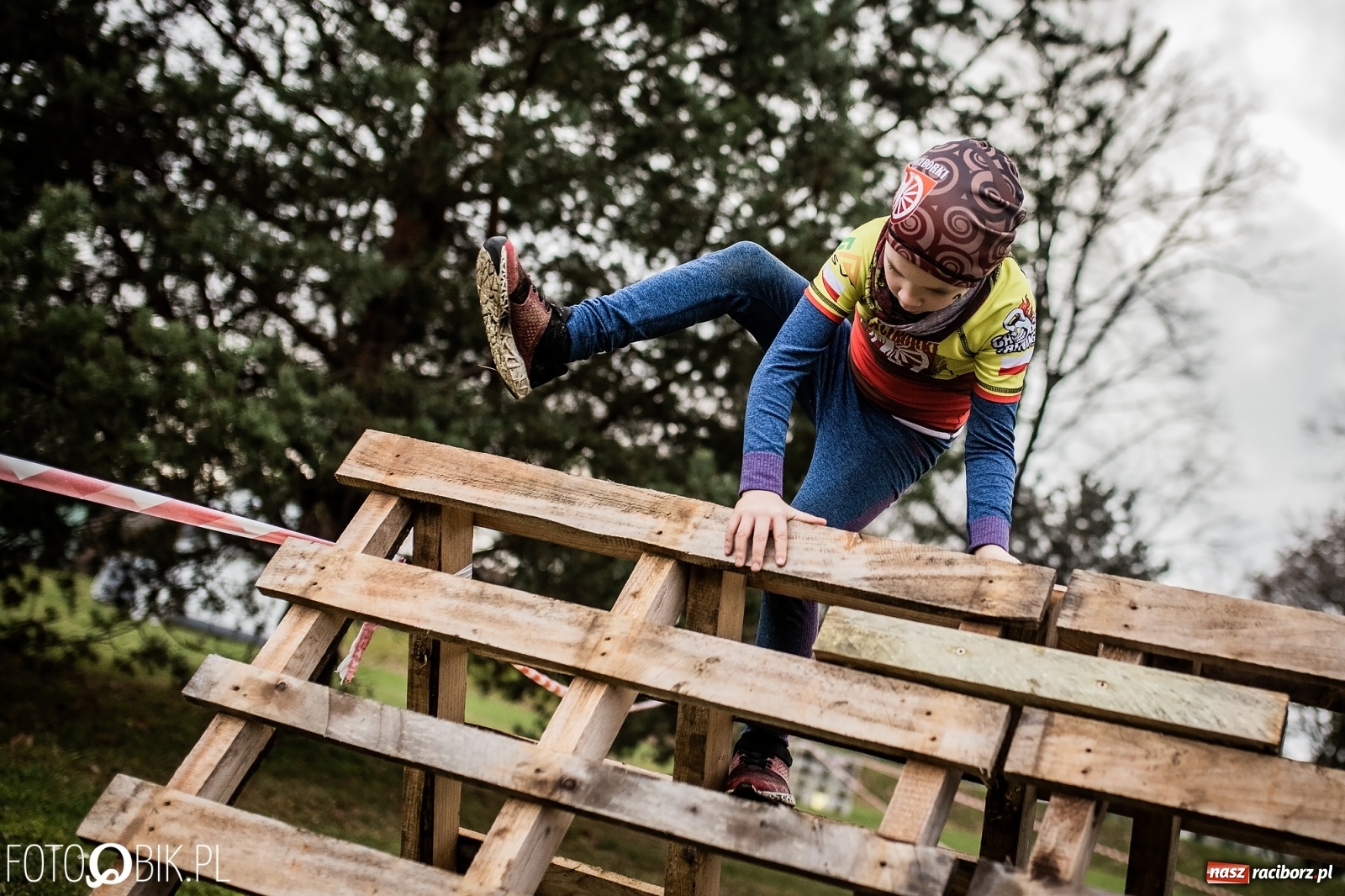Zdjęcie w galerii na portalu naszraciborz.pl: Bieg przeszkodowy OCR dla dzieci na stadionie miejskim w Raciborzu wiadomości z regionu