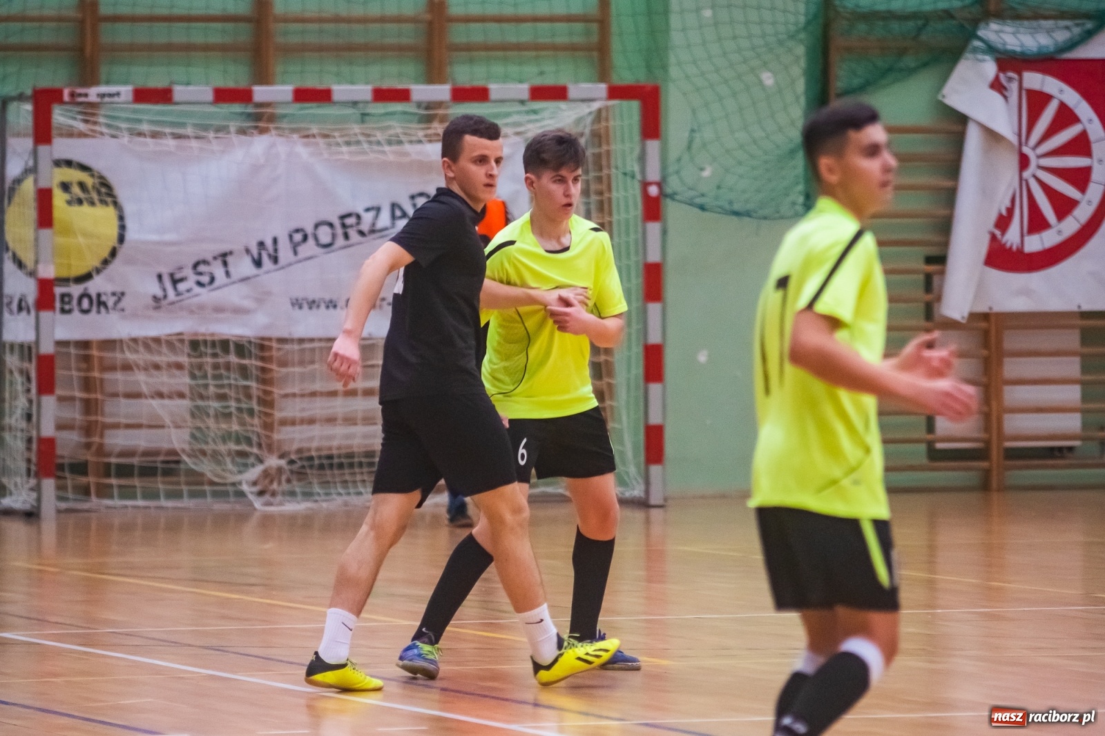 Zdjęcie w galerii na portalu naszraciborz.pl: Futsalowy maraton pełen emocji w Arenie Rafako [FOTO i WIDEO] wiadomości z regionu