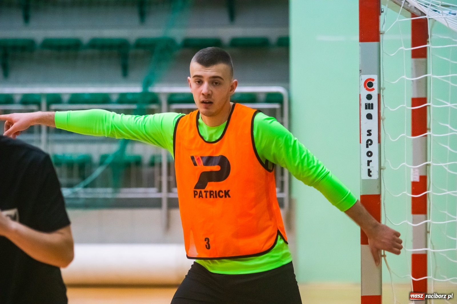 Zdjęcie w galerii na portalu naszraciborz.pl: Futsalowy maraton pełen emocji w Arenie Rafako [FOTO i WIDEO] wiadomości z regionu