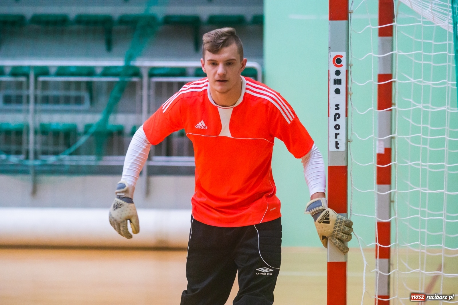 Zdjęcie w galerii na portalu naszraciborz.pl: Futsalowy maraton pełen emocji w Arenie Rafako [FOTO i WIDEO] wiadomości z regionu