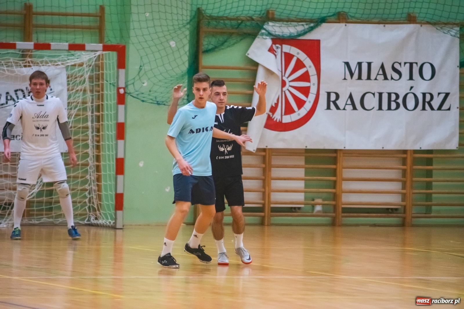 Zdjęcie w galerii na portalu naszraciborz.pl: Futsalowy maraton pełen emocji w Arenie Rafako [FOTO i WIDEO] wiadomości z regionu