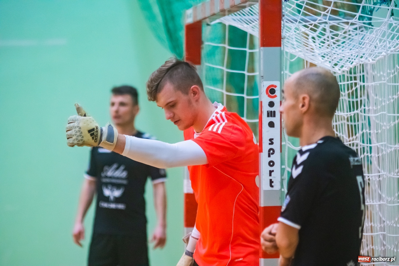 Zdjęcie w galerii na portalu naszraciborz.pl: Futsalowy maraton pełen emocji w Arenie Rafako [FOTO i WIDEO] wiadomości z regionu