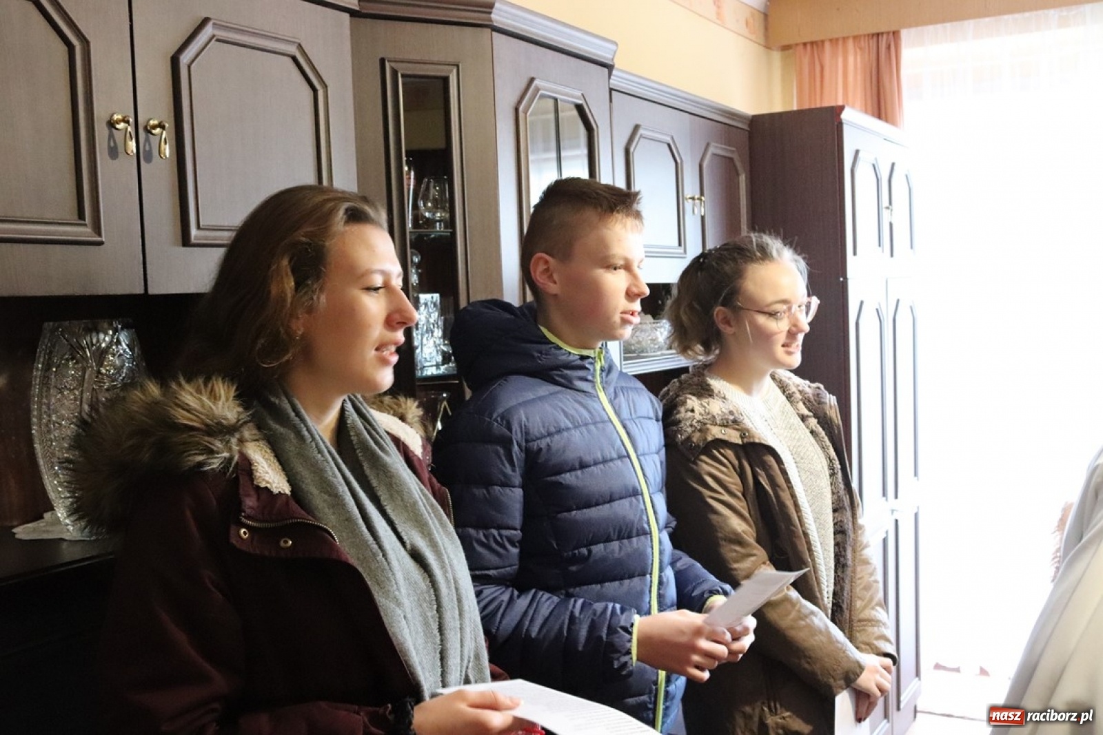 Zdjęcie w galerii na portalu naszraciborz.pl: Świąteczne odwiedziny w Sławikowie  wiadomości z regionu