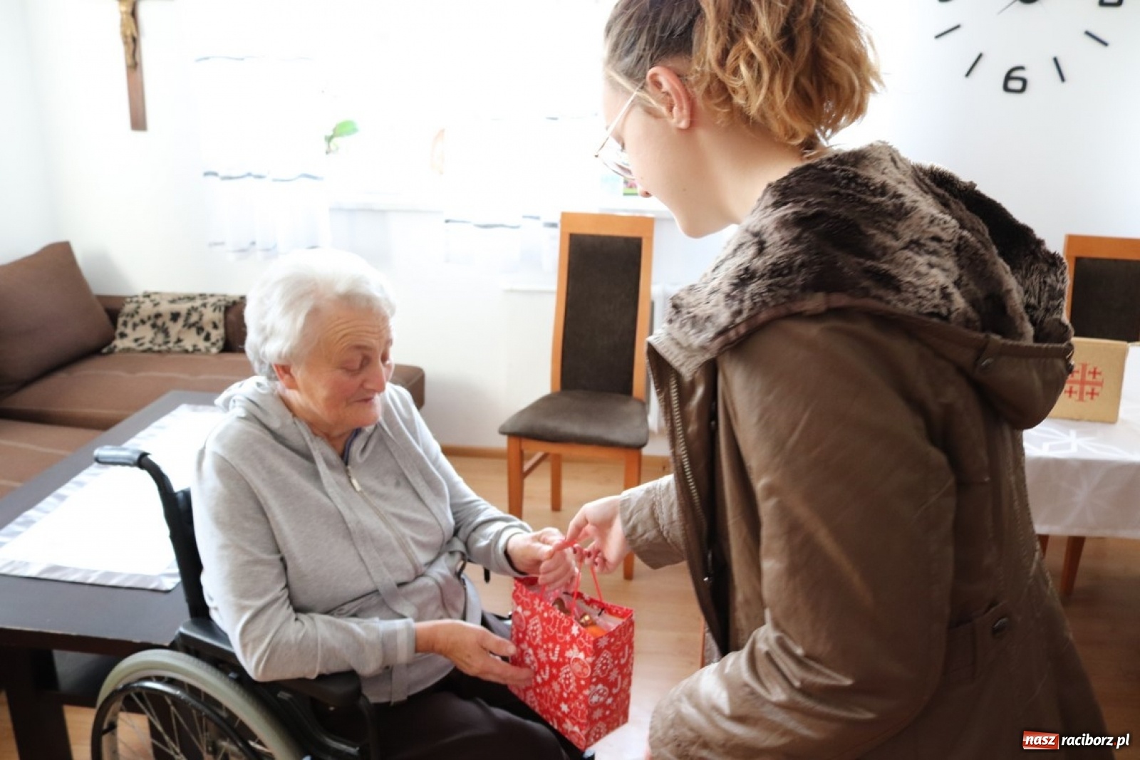Zdjęcie w galerii na portalu naszraciborz.pl: Świąteczne odwiedziny w Sławikowie  wiadomości z regionu