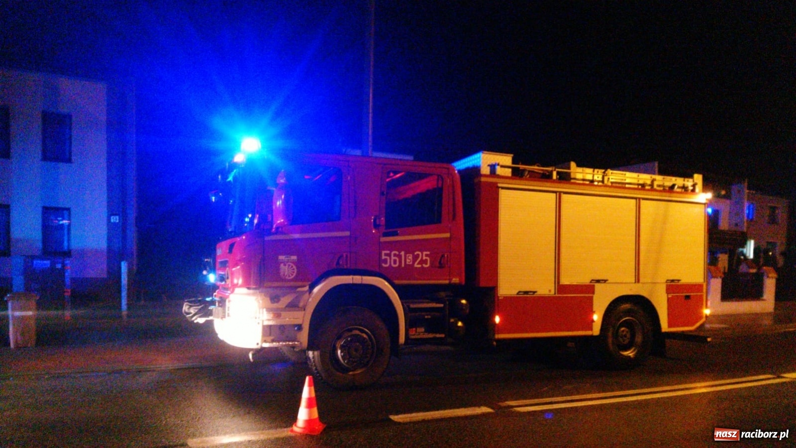 Zdjęcie w galerii na portalu naszraciborz.pl: Kobieta zatruta czadem w Krzanowicach. Powalone drzewo na Ocicach  wiadomości z regionu