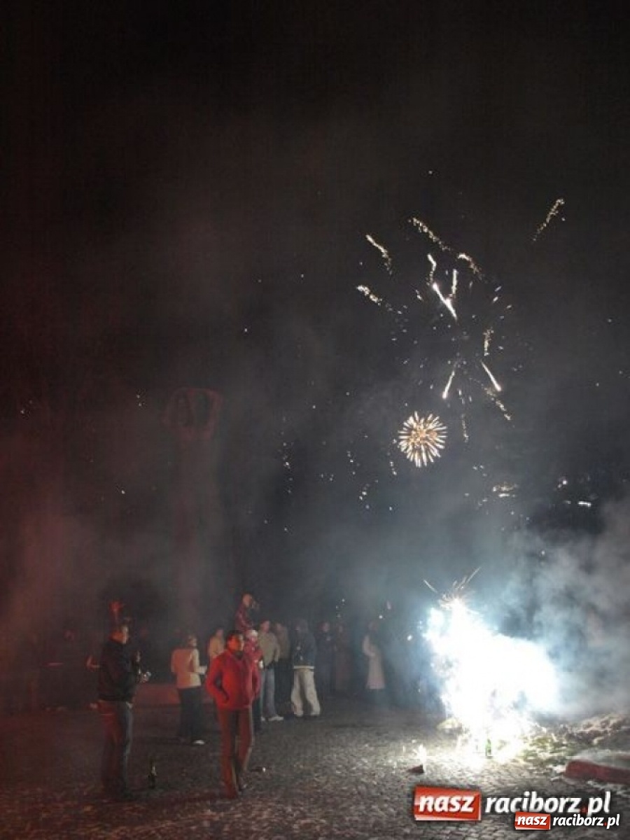 Zdjęcie w galerii na portalu naszraciborz.pl: Kolejny raciborski Sylwester bez miejskiej imprezy wiadomości z regionu