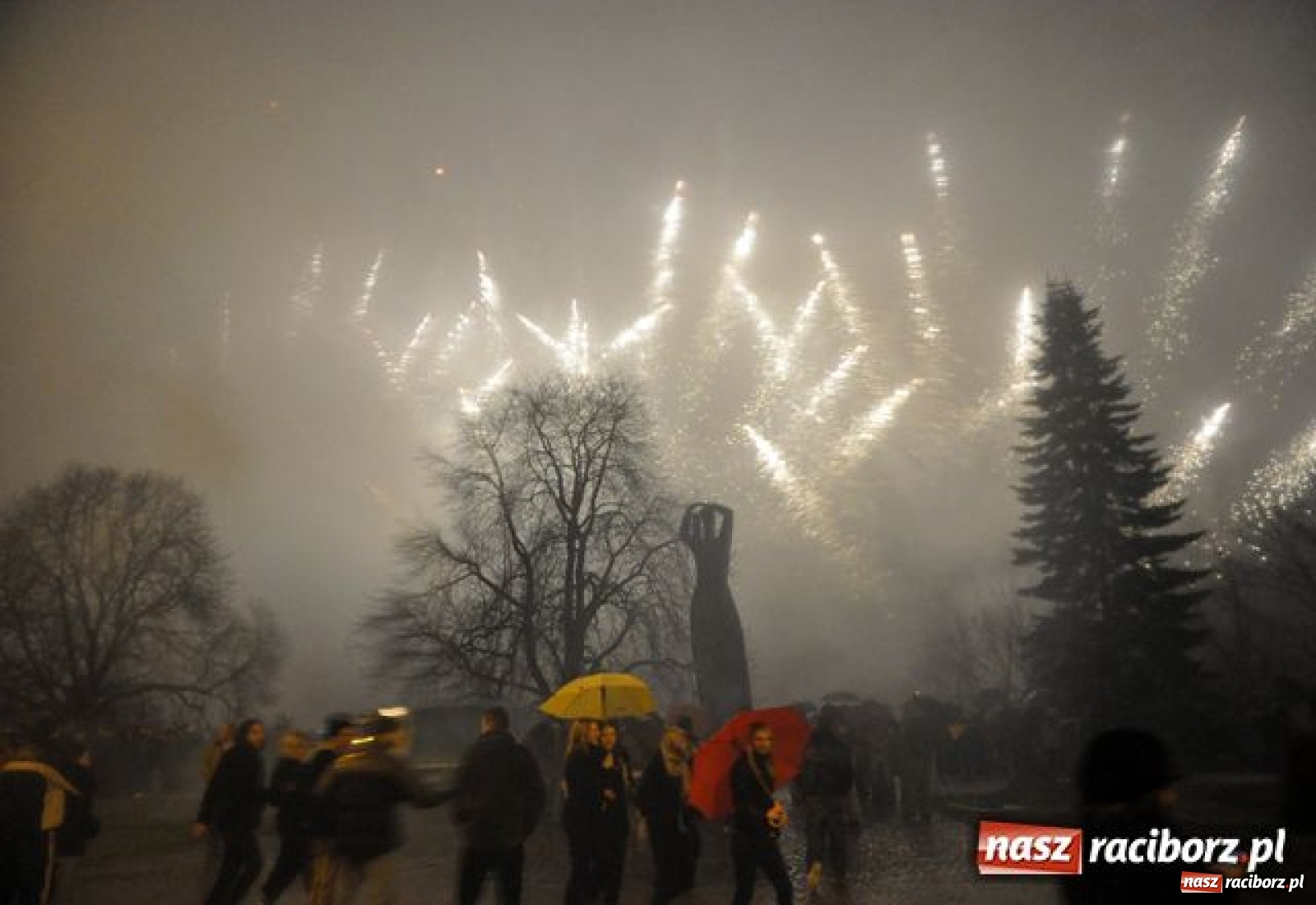 Zdjęcie w galerii na portalu naszraciborz.pl: Kolejny raciborski Sylwester bez miejskiej imprezy wiadomości z regionu