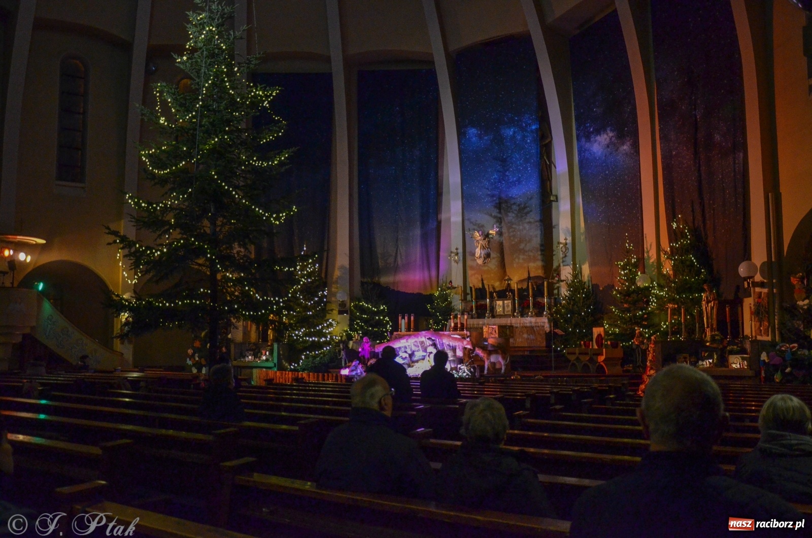 Zdjęcie w galerii na portalu naszraciborz.pl: Szopki raciborskie AD 2019  wiadomości z regionu