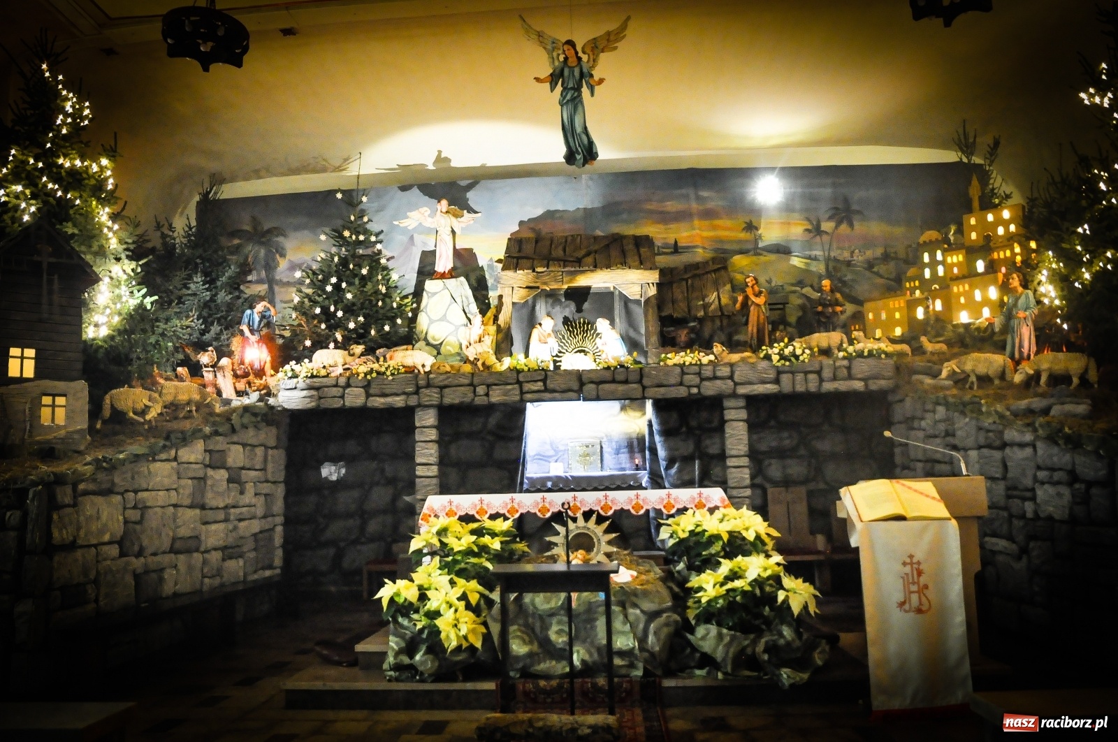 Zdjęcie w galerii na portalu naszraciborz.pl: Szopki raciborskie AD 2019  wiadomości z regionu
