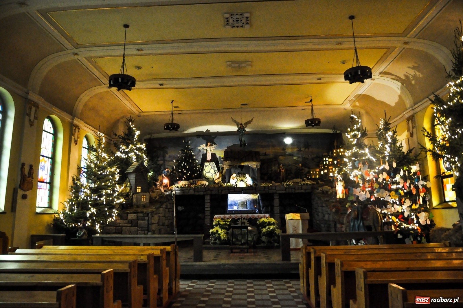 Zdjęcie w galerii na portalu naszraciborz.pl: Szopki raciborskie AD 2019  wiadomości z regionu