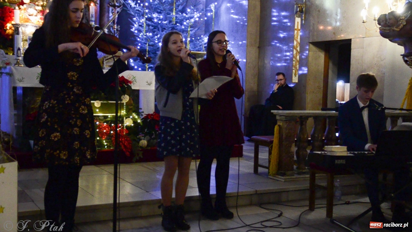 Zdjęcie w galerii na portalu naszraciborz.pl: Raciborskie kolędowanie przy Matce Bożej [FOTO i WIDEO] wiadomości z regionu