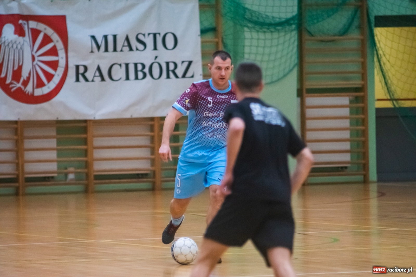 Zdjęcie w galerii na portalu naszraciborz.pl: Emocjonujący piątek w HLPN z Kolumbijczykami w składzie [FOTO i WIDEO] wiadomości z regionu