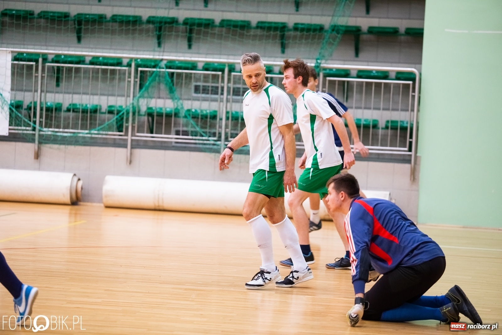 Zdjęcie w galerii na portalu naszraciborz.pl: HLPN. Obrońca tytułu utarł nosa Fryzjerom wiadomości z regionu