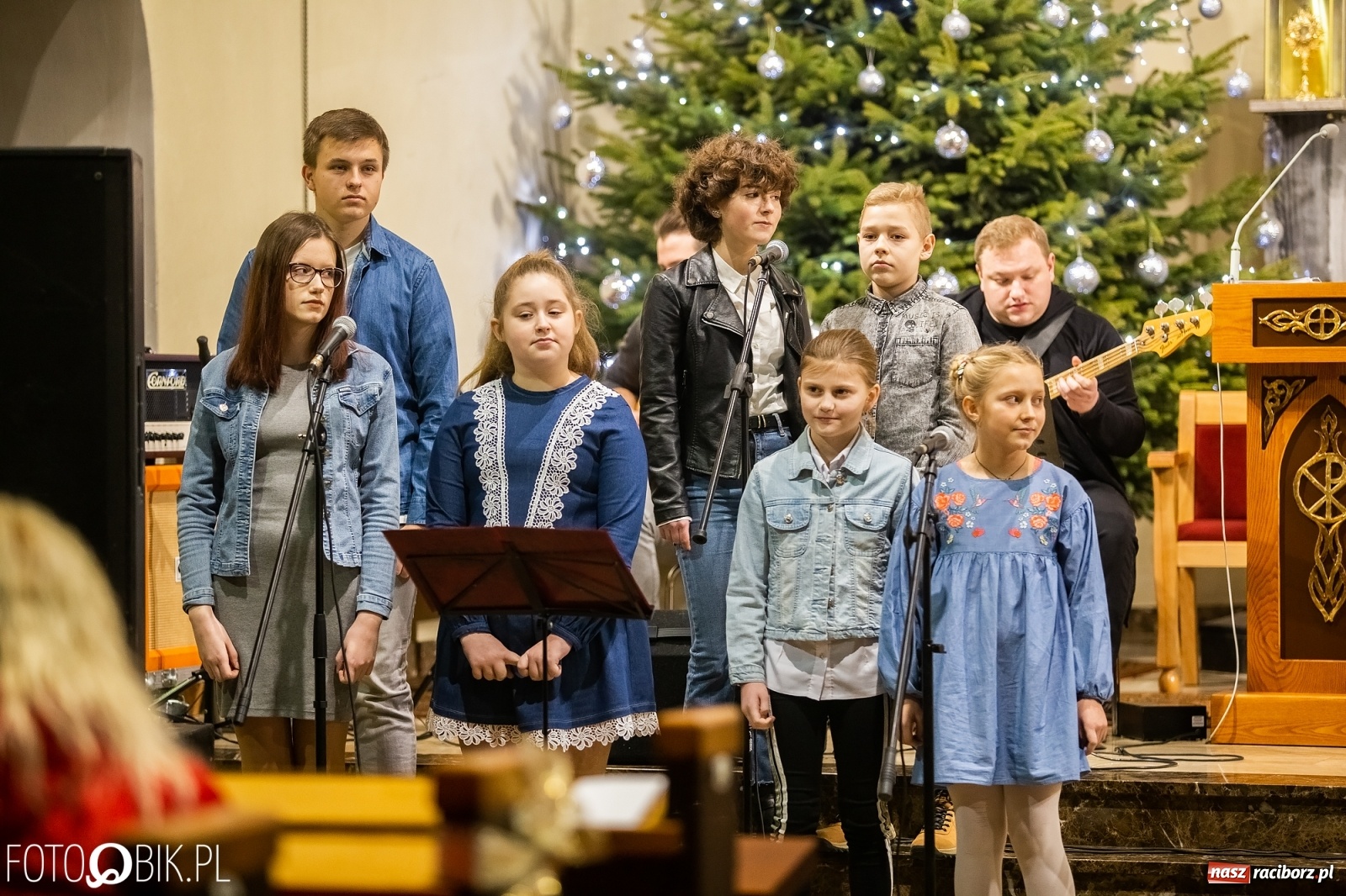 Zdjęcie w galerii na portalu naszraciborz.pl: Koncert kolęd i pastorałek w kościele św. Krzyża w Studziennej wiadomości z regionu