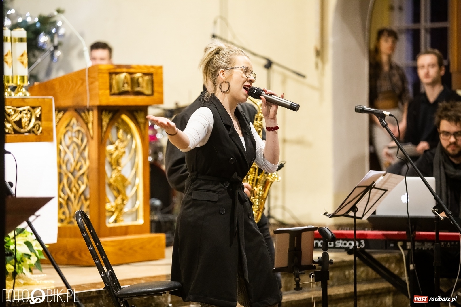 Zdjęcie w galerii na portalu naszraciborz.pl: Koncert kolęd i pastorałek w kościele św. Krzyża w Studziennej wiadomości z regionu