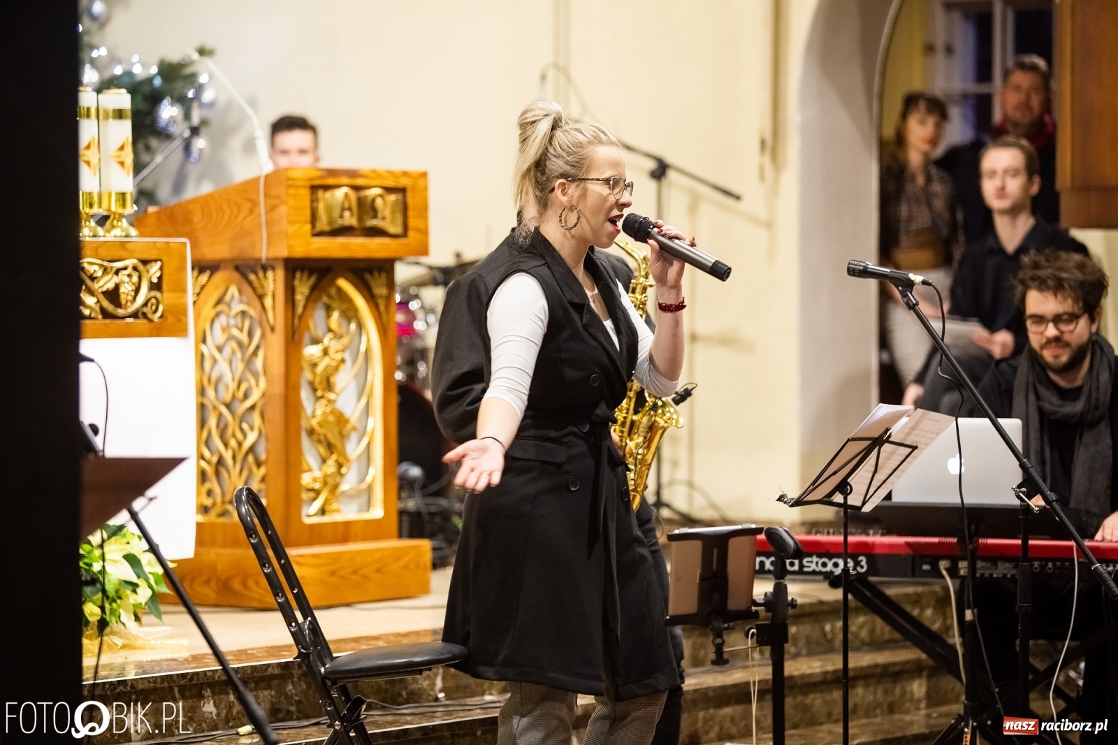 Zdjęcie w galerii na portalu naszraciborz.pl: Koncert kolęd i pastorałek w kościele św. Krzyża w Studziennej wiadomości z regionu