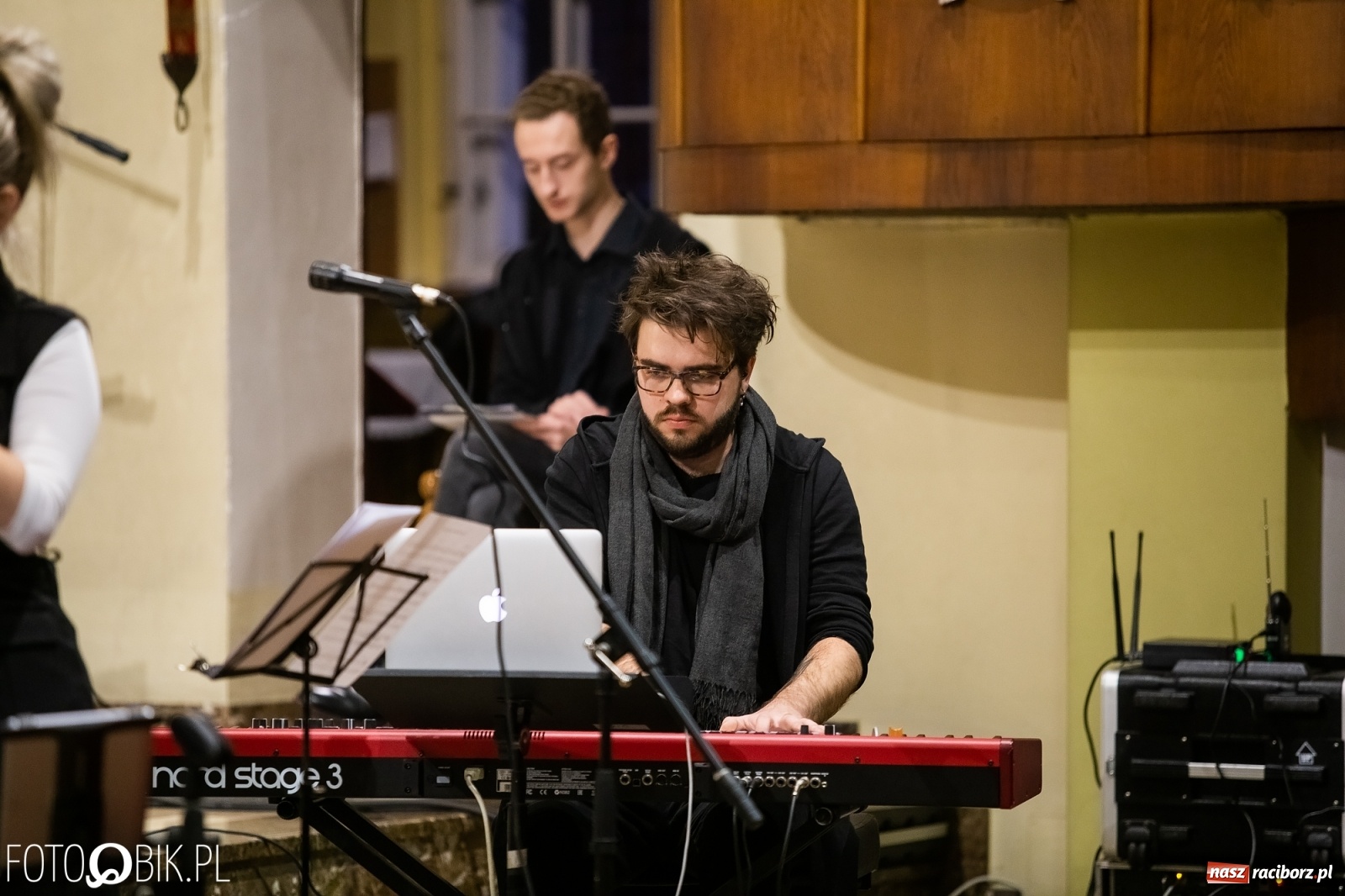 Zdjęcie w galerii na portalu naszraciborz.pl: Koncert kolęd i pastorałek w kościele św. Krzyża w Studziennej wiadomości z regionu