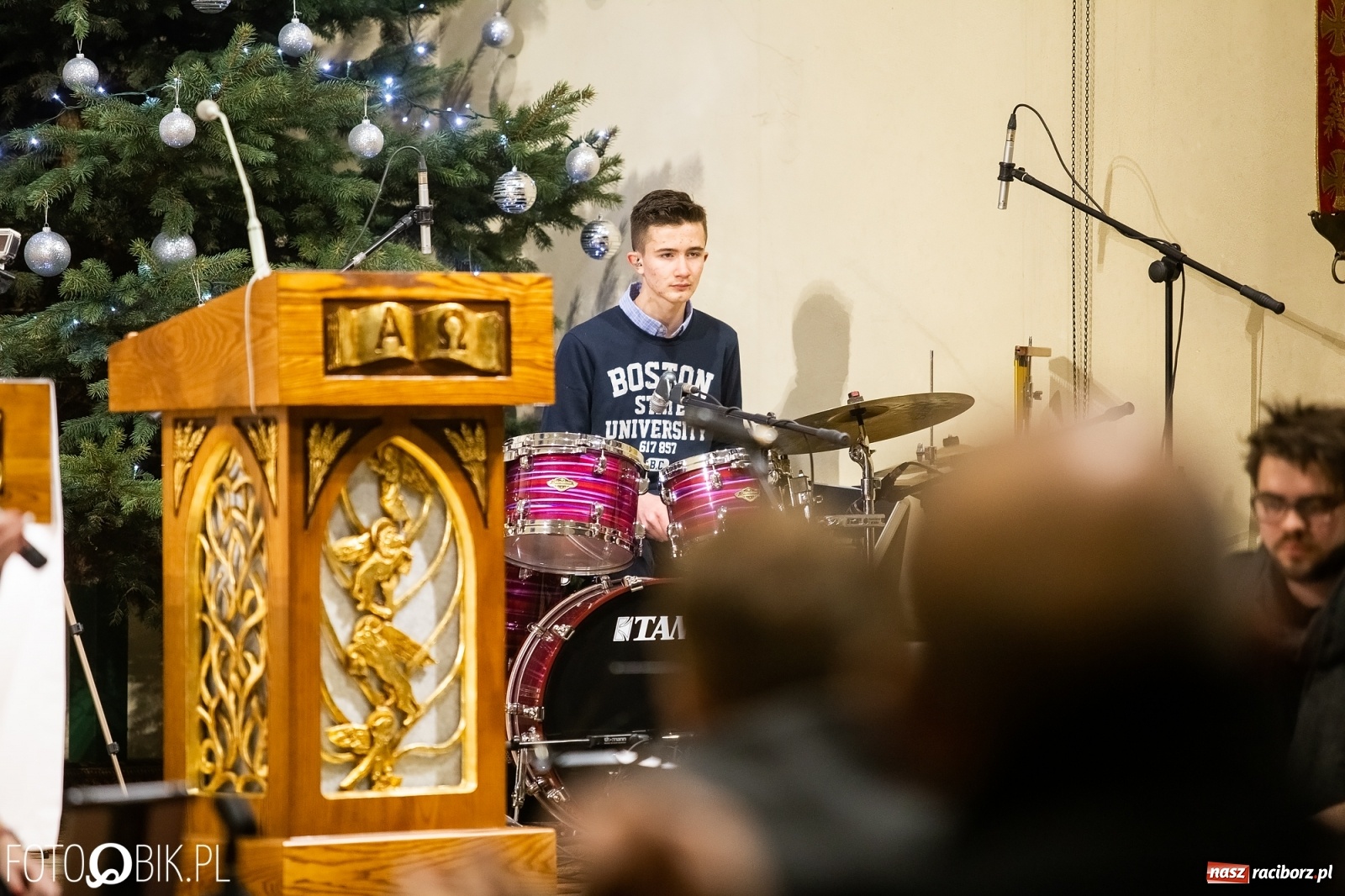 Zdjęcie w galerii na portalu naszraciborz.pl: Koncert kolęd i pastorałek w kościele św. Krzyża w Studziennej wiadomości z regionu