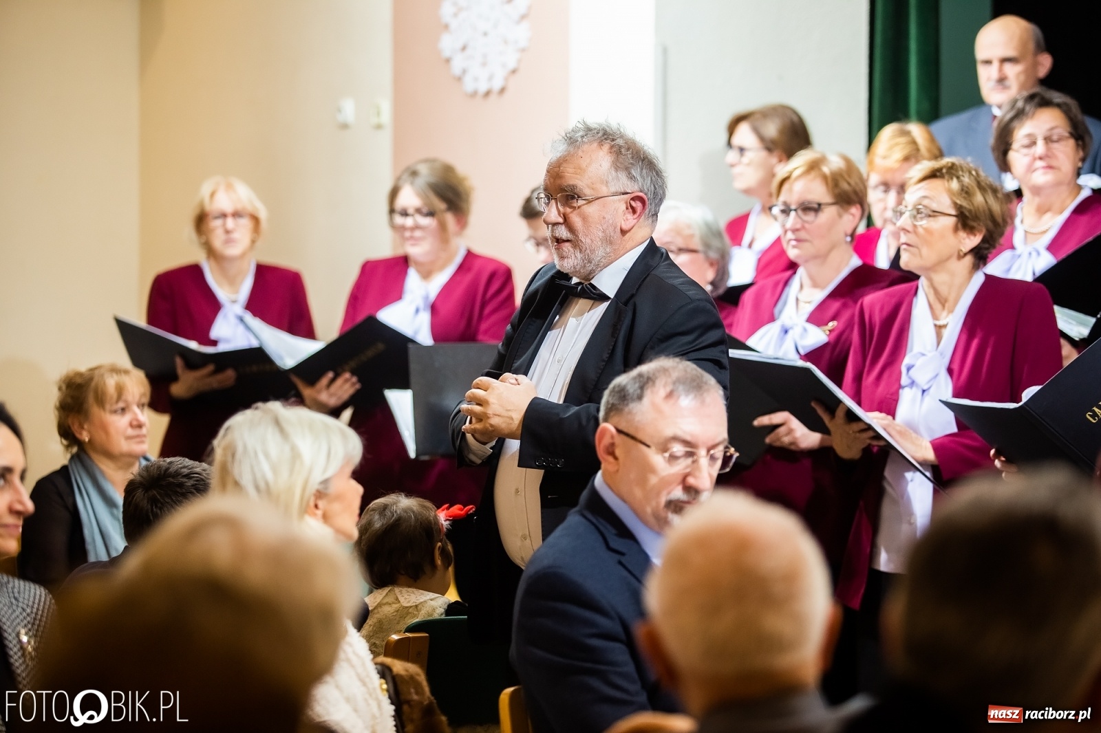 Zdjęcie w galerii na portalu naszraciborz.pl: Koncert Bożonarodzeniowy w Łubowicach wiadomości z regionu