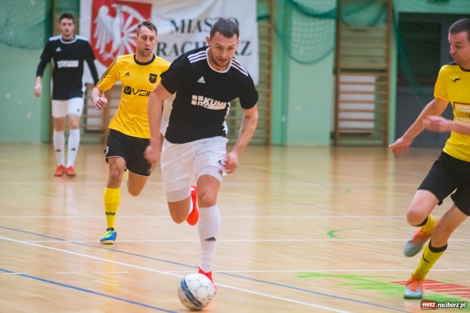 Zdjęcie w galerii na portalu naszraciborz.pl: Siódmy weekend rozgrywek HLPN za nami [FOTO] wiadomości z regionu