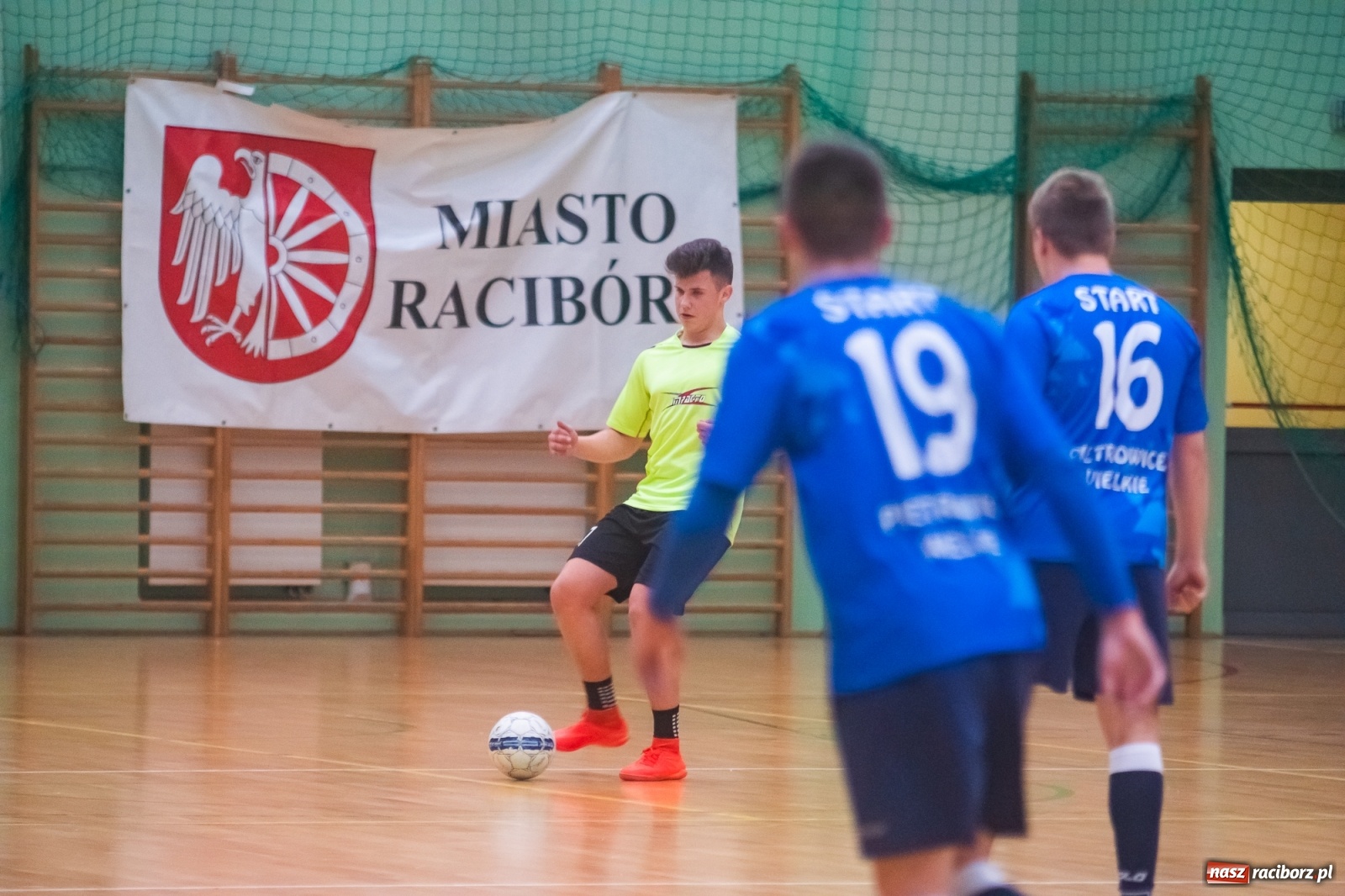 Zdjęcie w galerii na portalu naszraciborz.pl: Siódmy weekend rozgrywek HLPN za nami [FOTO] wiadomości z regionu
