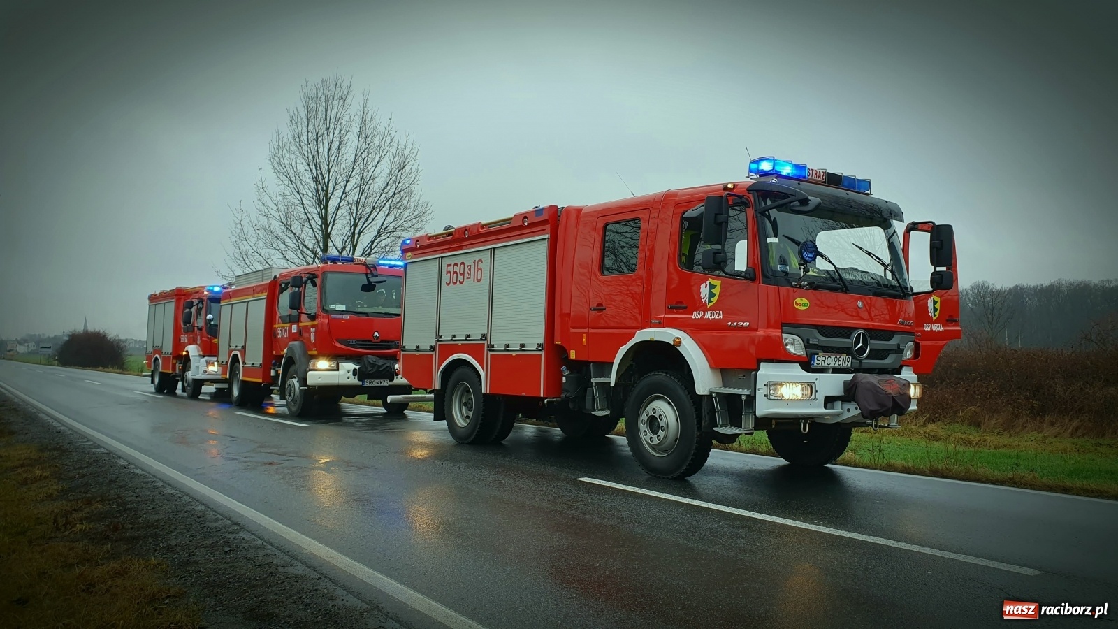 Zdjęcie w galerii na portalu naszraciborz.pl: Seria pożarów na osiedlu przy Czarnieckiego. Alarm na Stalmacha [FOTO] wiadomości z regionu