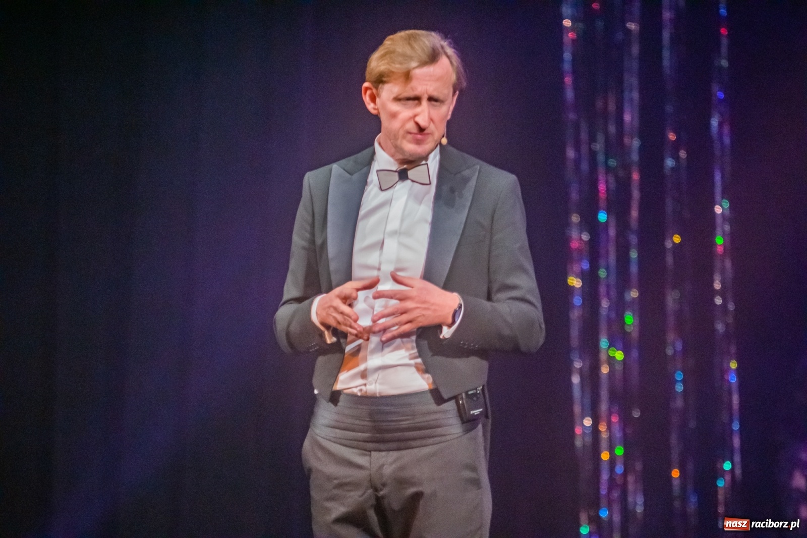 Zdjęcie w galerii na portalu naszraciborz.pl: Klasyka z humorem. Wielka Gala Sylwestrowa w RCK [FOTO i WIDEO] wiadomości z regionu