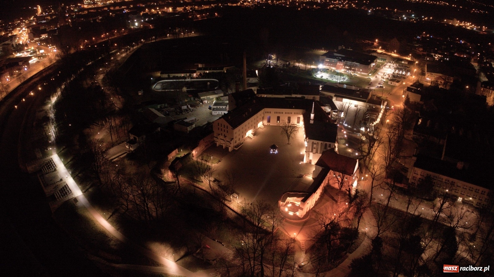 Zdjęcie w galerii na portalu naszraciborz.pl: Tak wyglądał Racibórz z końcem 2019 roku. Co zmieni się w 2020 roku? wiadomości z regionu