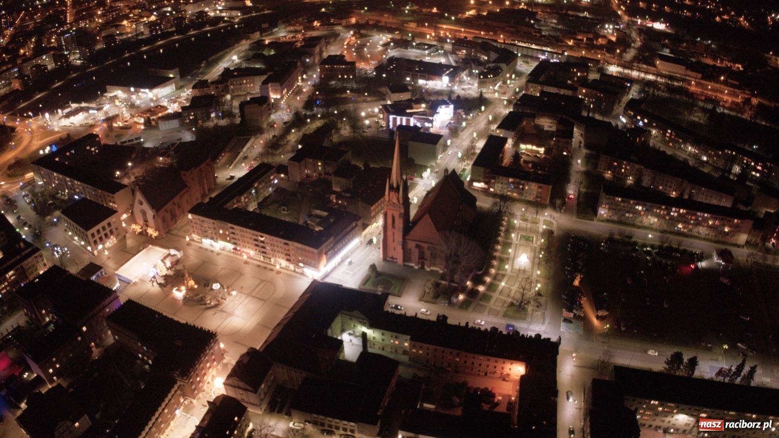 Zdjęcie w galerii na portalu naszraciborz.pl: Tak wyglądał Racibórz z końcem 2019 roku. Co zmieni się w 2020 roku? wiadomości z regionu