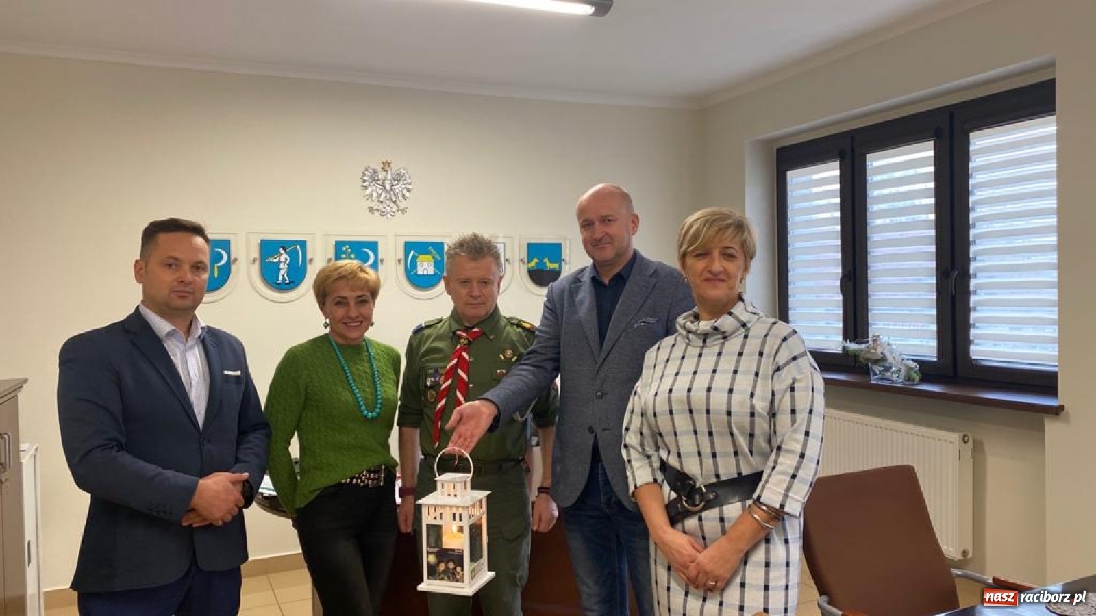 Zdjęcie w galerii na portalu naszraciborz.pl: Harcerze podsumowali sztafetę Betlejemskiego Światła Pokoju wiadomości z regionu