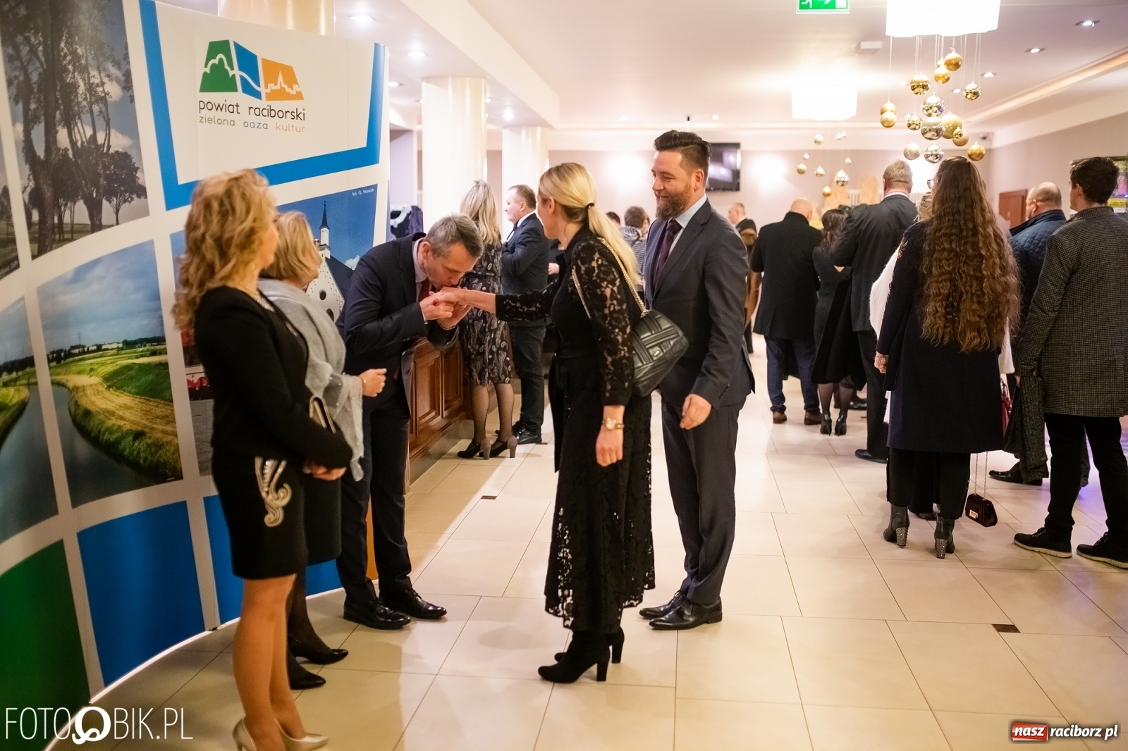 Zdjęcie w galerii na portalu naszraciborz.pl: Koncert noworoczny w RCK. Zapraszali starosta i prezydent wiadomości z regionu